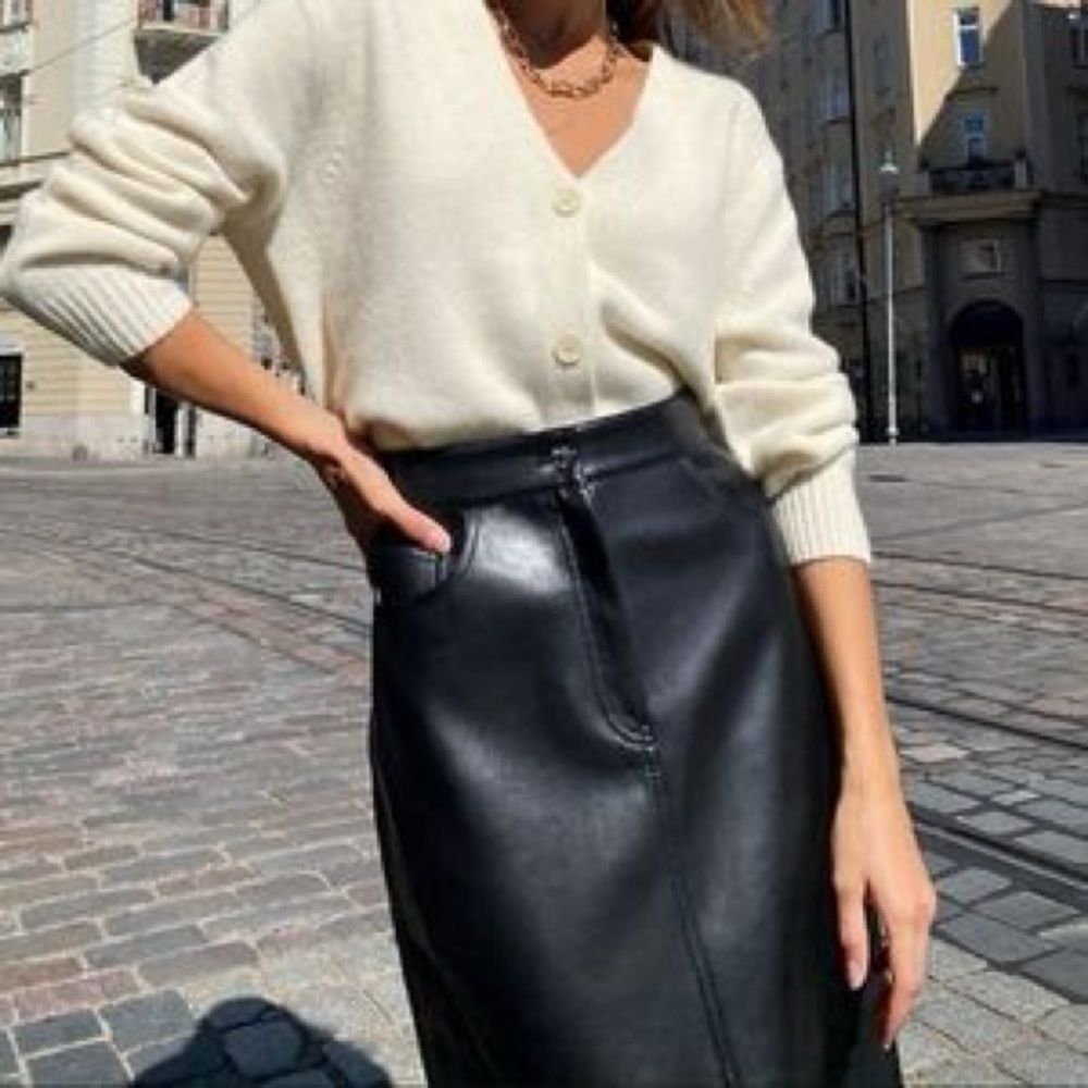 Aritzia Black Leather Midi Skirt